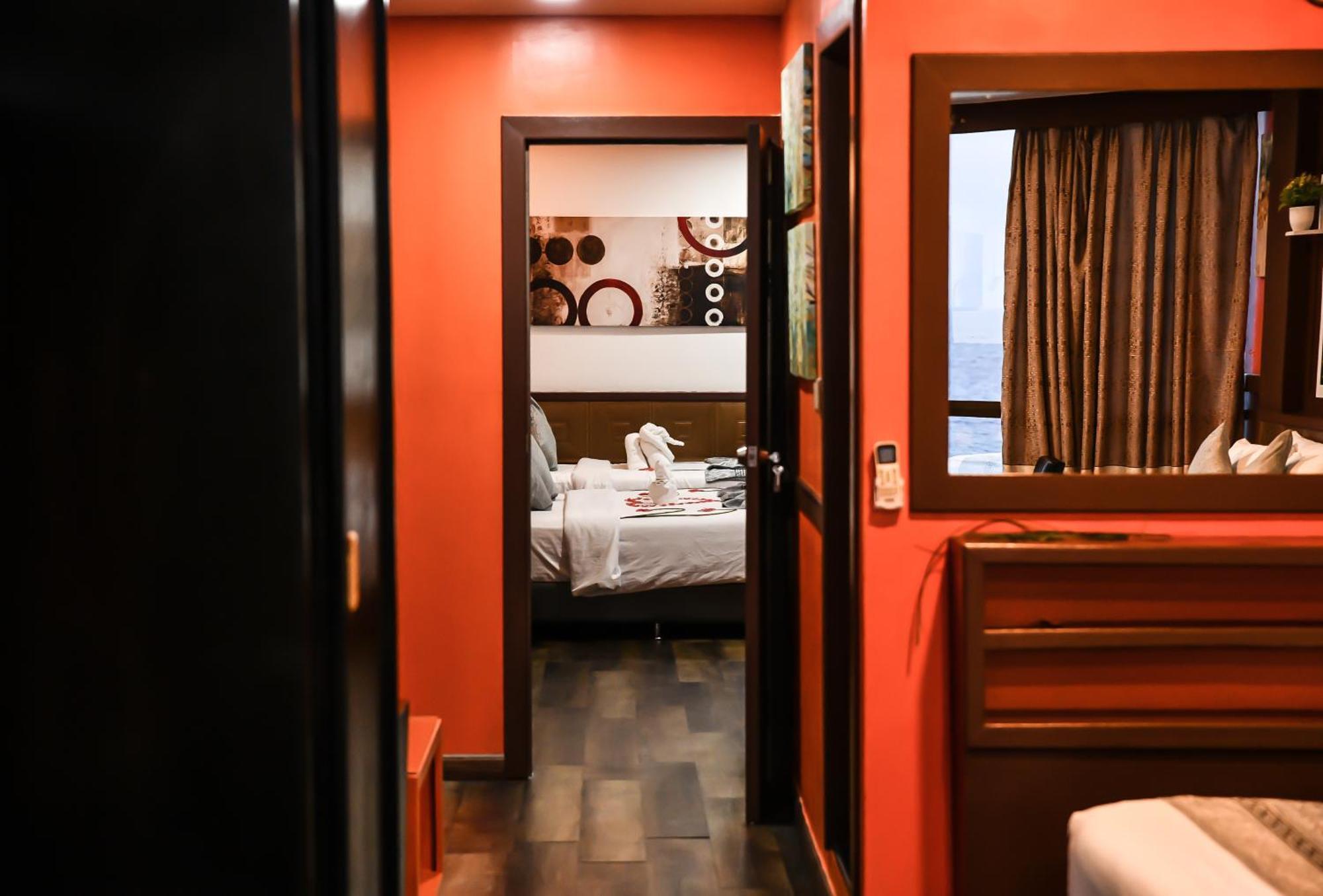 Hotel The Hive
