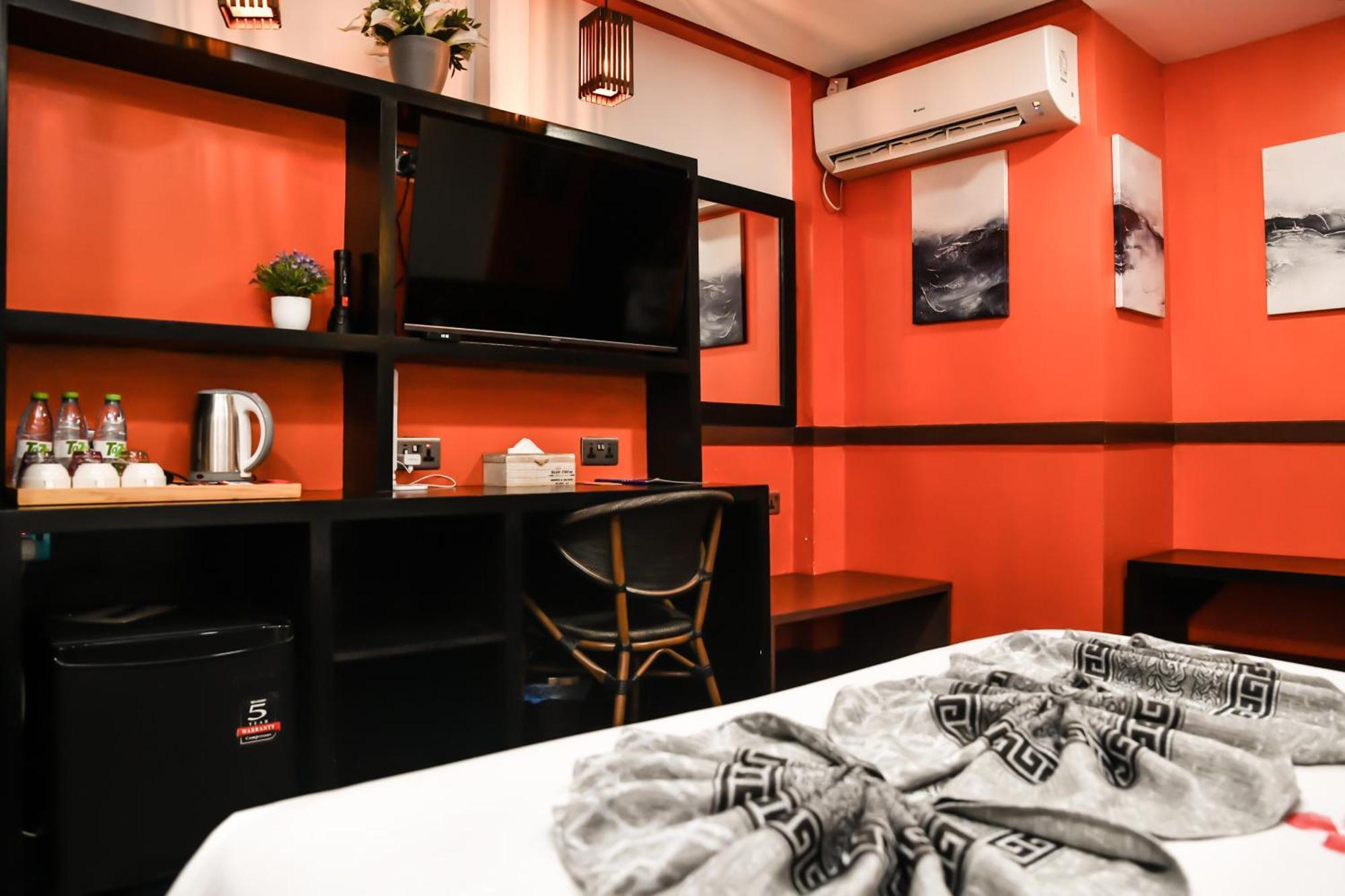 Hotel The Hive 4*